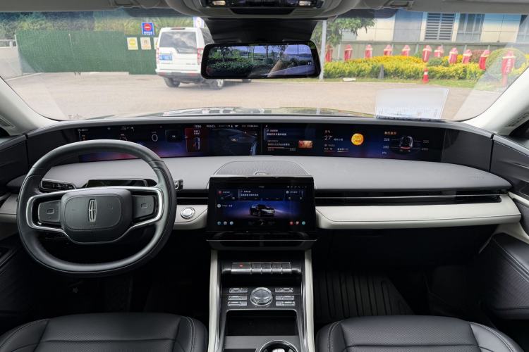 Used Lincoln Nautilus 2023 2.0T Four-Wheel Drive Luxury Edition Interior 1