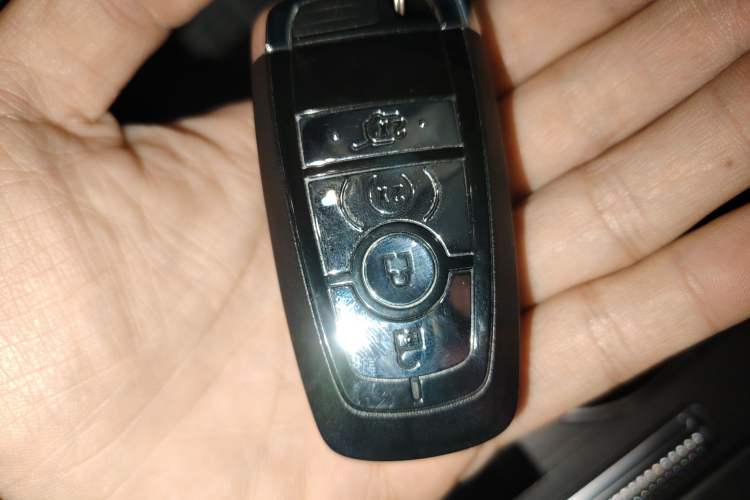 Used Lincoln Nautilus 2023 2.0T All-Wheel-Drive Zunrui Hybrid Version Interior 1