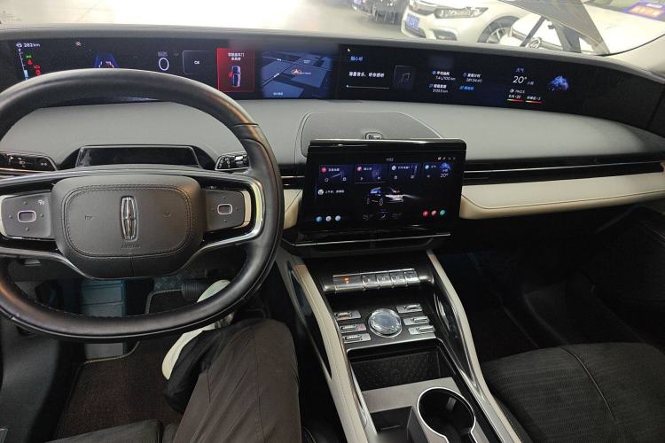 Used Lincoln Nautilus 2023 2.0T All-Wheel-Drive Zunrui Hybrid Version Interior 2