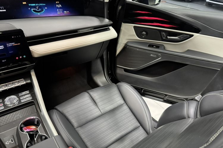 Used Lincoln Nautilus 2023 2.0T Four-Wheel Drive Zunrui Version Interior 6