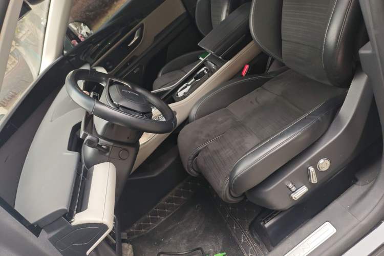 Used Lincoln Nautilus 2023 2.0T All-Wheel-Drive Zunrui Hybrid Version Left Front Seat