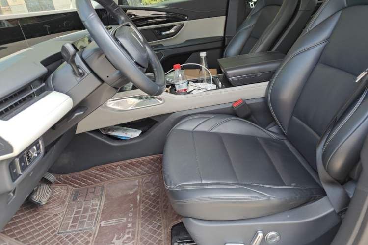 Used Lincoln Nautilus 2023 2.0T All-Wheel-Drive Luxury Edition Left Front Seat