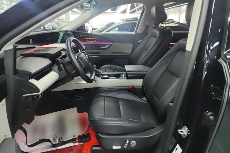 Used Lincoln Nautilus 2023 2.0T All-Wheel-Drive Luxury Edition Left Front Seat