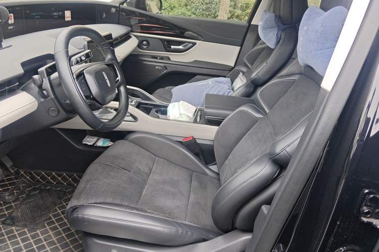 Used Lincoln Nautilus 2023 2.0T All-Wheel-Drive Zunrui Hybrid Version Left Front Seat