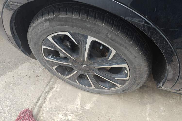 Used Lincoln Nautilus 2023 2.0T All-Wheel-Drive Zunrui Hybrid Version Left Front Wheel Hub