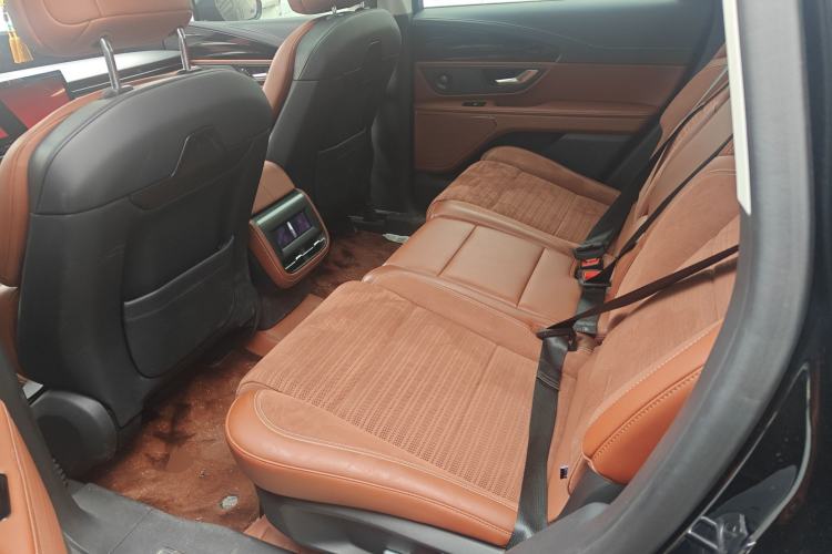 Used Lincoln Nautilus 2023 2.0T All-Wheel-Drive Zunrui Hybrid Version Left Rear Seat