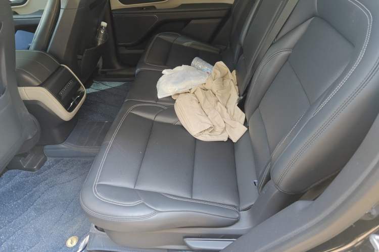 Used Lincoln Nautilus 2023 2.0T Four-Wheel Drive Luxury Edition Left Rear Seat