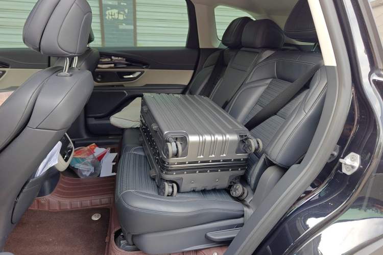 Used Lincoln Nautilus 2023 2.0T Four-Wheel Drive Zunrui Version Left Rear Seat