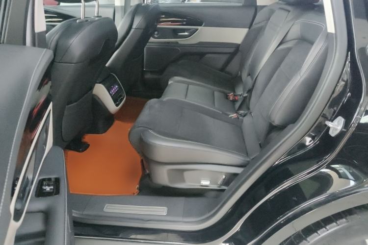 Used Lincoln Nautilus 2023 2.0T All-Wheel-Drive Zunrui Hybrid Version Left Rear Seat