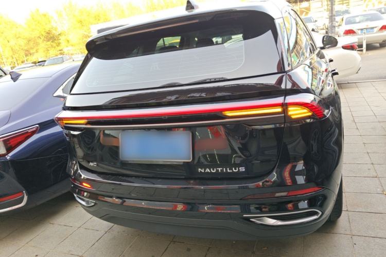 Used Lincoln Nautilus 2023 2.0T Four-Wheel Drive Luxury Edition Rear