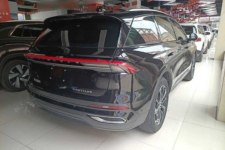 Used Lincoln Nautilus 2023 2.0T All-Wheel-Drive Luxury Edition Rear Right 45 Deg