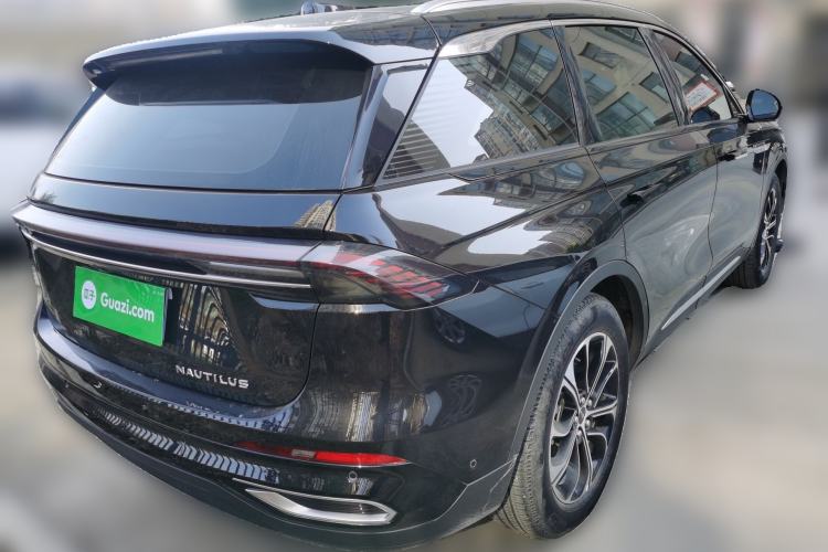 Used Lincoln Nautilus 2023 2.0T All-Wheel-Drive Luxury Edition Rear Right 45 Deg