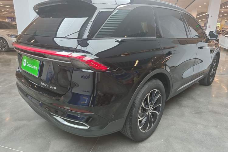 Used Lincoln Nautilus 2023 2.0T Four-Wheel Drive Luxury Edition Rear Right 45 Deg
