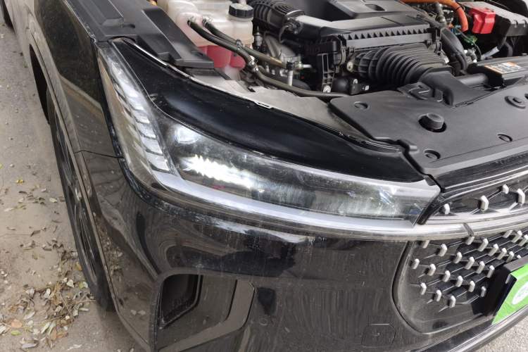 Used Lincoln Nautilus 2023 2.0T All-Wheel-Drive Zunrui Hybrid Version Right Front Headlight
