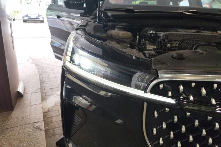 Used Lincoln Nautilus 2023 2.0T Four-Wheel Drive Luxury Edition Right Front Headlight