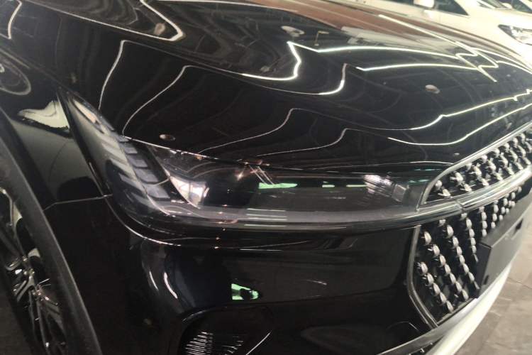Used Lincoln Nautilus 2023 2.0T All-Wheel-Drive Luxury Edition Right Front Headlight