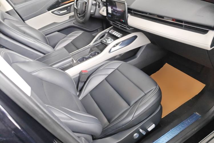Used Lincoln Nautilus 2023 2.0T Four-Wheel Drive Luxury Edition Right Front Seat