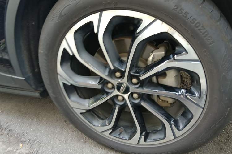 Used Lincoln Nautilus 2023 2.0T Four-Wheel Drive Zunrui Version Right Front Wheel Hub
