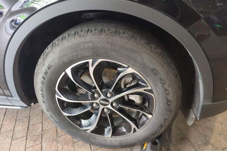 Used Lincoln Nautilus 2023 2.0T Four-Wheel Drive Luxury Edition Right Front Wheel Hub