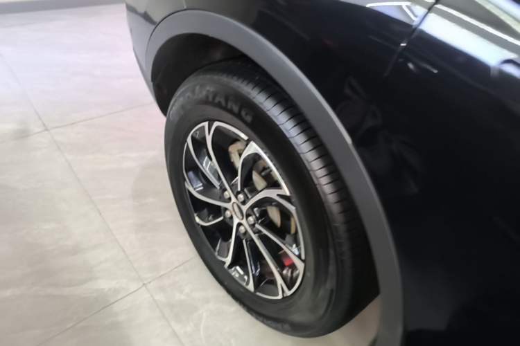 Used Lincoln Nautilus 2023 2.0T Four-Wheel Drive Luxury Edition Right Rear Wheel Hub