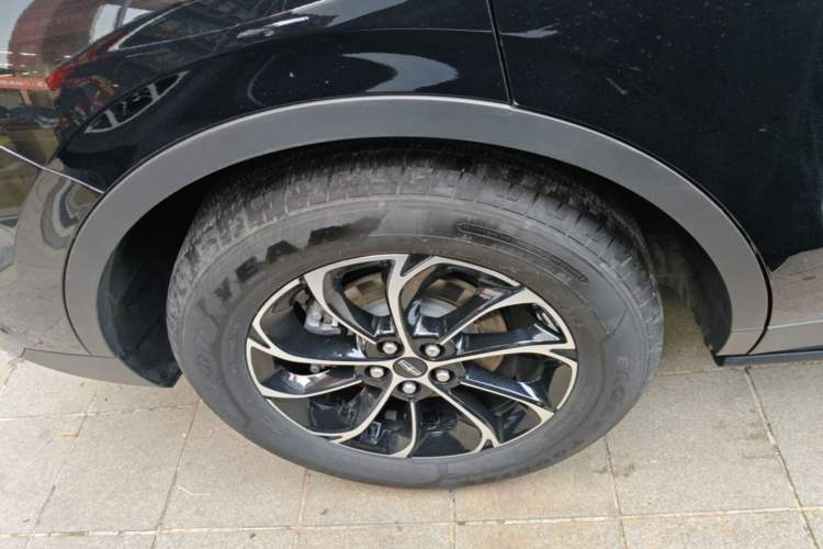 Used Lincoln Nautilus 2023 2.0T Four-Wheel Drive Luxury Edition Right Rear Wheel Hub
