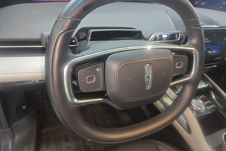Used Lincoln Nautilus 2023 2.0T Four-Wheel Drive Luxury Edition Steering Wheel