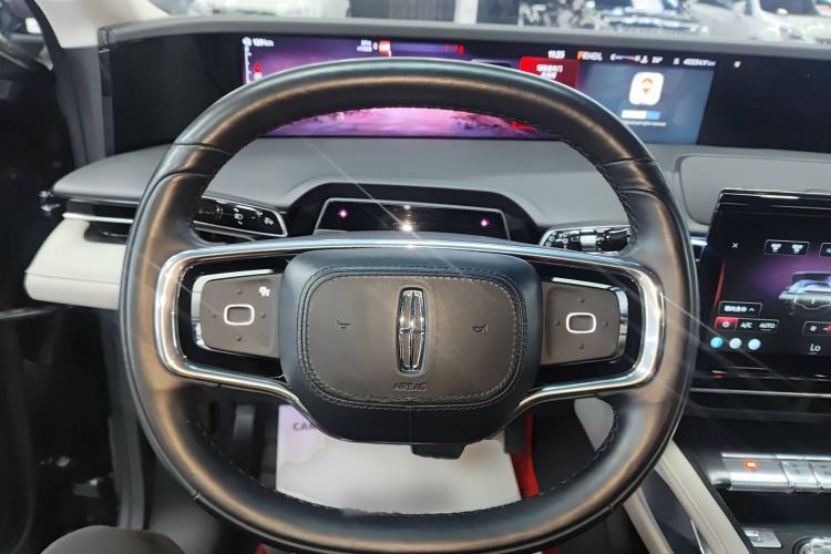 Used Lincoln Nautilus 2023 2.0T All-Wheel-Drive Luxury Edition Steering Wheel