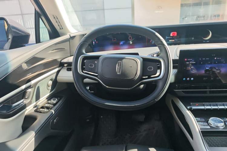Used Lincoln Nautilus 2023 2.0T Four-Wheel Drive Zunrui Version Steering Wheel