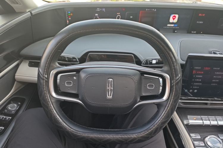 Used Lincoln Nautilus 2023 2.0T All-Wheel-Drive Luxury Edition Steering Wheel