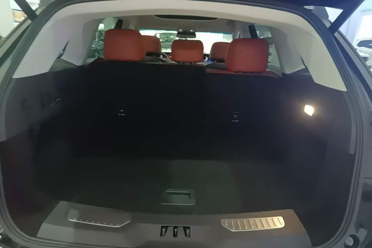 Used Lincoln Nautilus 2023 2.0T Four-Wheel Drive Zunrui Version Trunk
