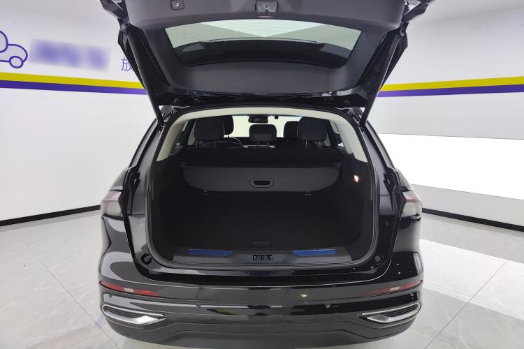 Used Lincoln Nautilus 2023 2.0T Four-Wheel Drive Luxury Edition Trunk