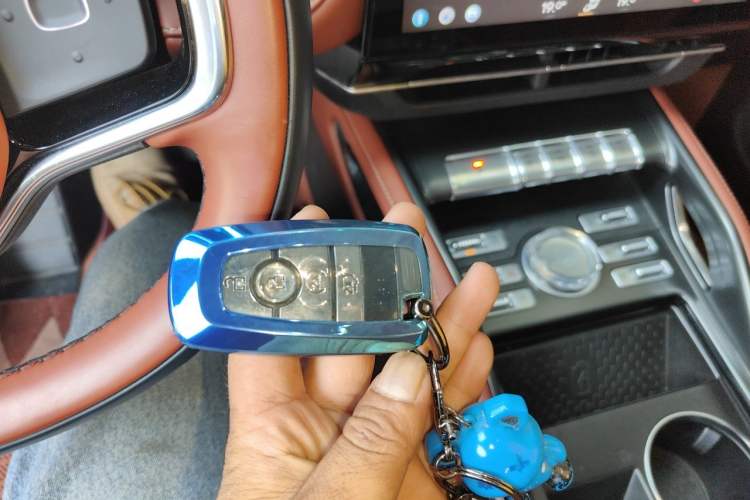 Used Lincoln Nautilus 2023 2.0T All-Wheel-Drive Zunrui Hybrid Version Vehicle Key