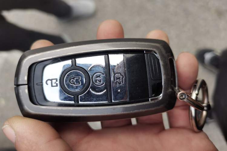 Used Lincoln Nautilus 2023 2.0T All-Wheel-Drive Zunrui Hybrid Version Vehicle Key