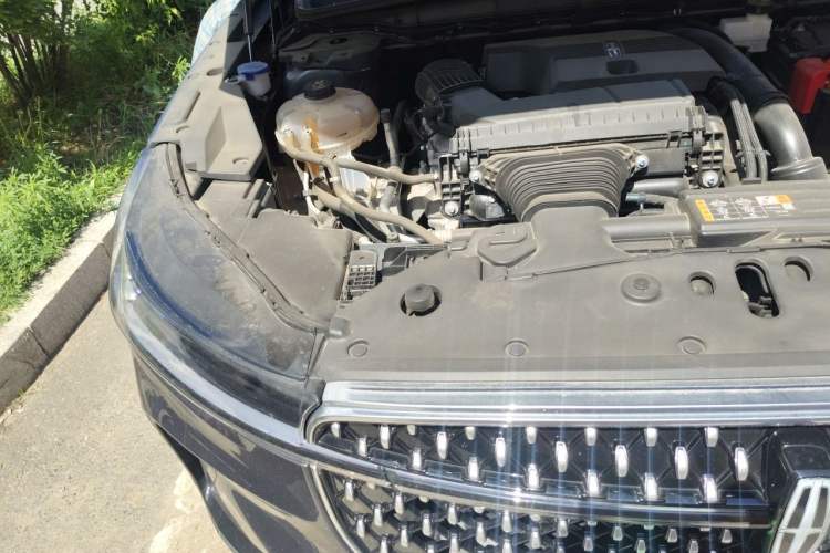 Used Lincoln Nautilus 2023 2.0T Four-Wheel Drive Zunrui Version Engine Bay Right