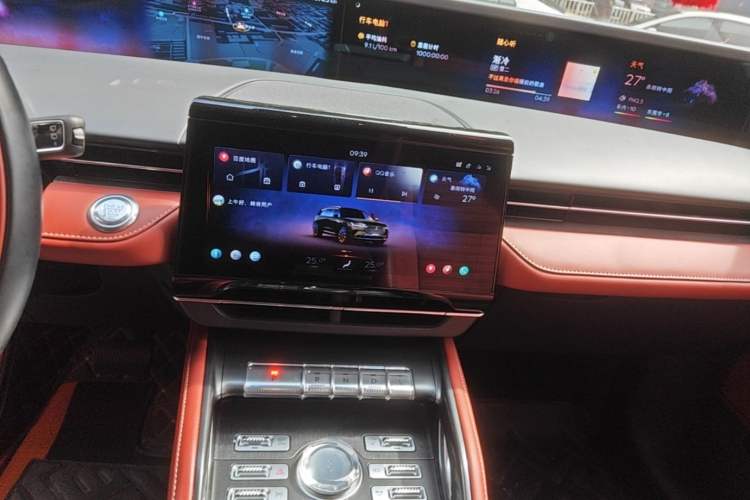 Used Lincoln Nautilus 2023 2.0T All-Wheel-Drive Zunrui Hybrid Version Audio And AC Panel