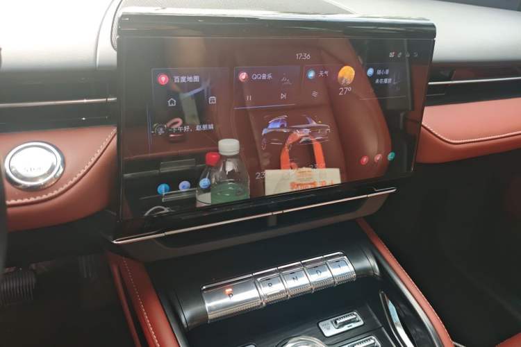 Used Lincoln Nautilus 2023 2.0T All-Wheel-Drive Luxury Hybrid Edition Audio And AC Panel
