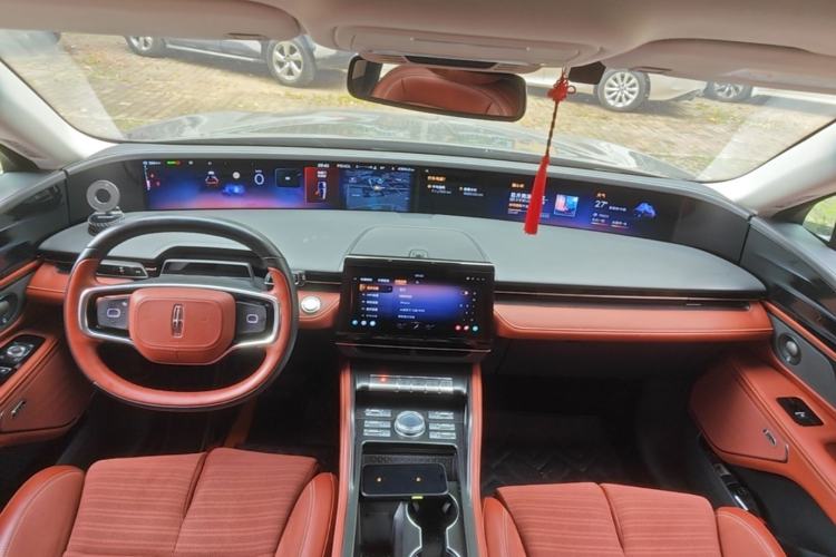 Used Lincoln Nautilus 2023 2.0T All-Wheel-Drive Zunrui Hybrid Version Center Console