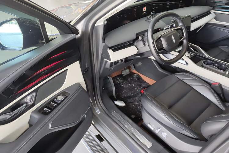 Used Lincoln Nautilus 2023 2.0T Four-Wheel Drive Luxury Edition Driver Seat