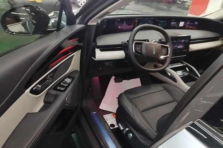 Used Lincoln Nautilus 2023 2.0T All-Wheel-Drive Luxury Edition Driver Seat
