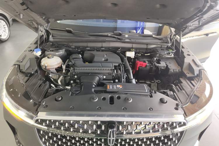 Used Lincoln Nautilus 2023 2.0T Four-Wheel Drive Luxury Edition Engine Bay