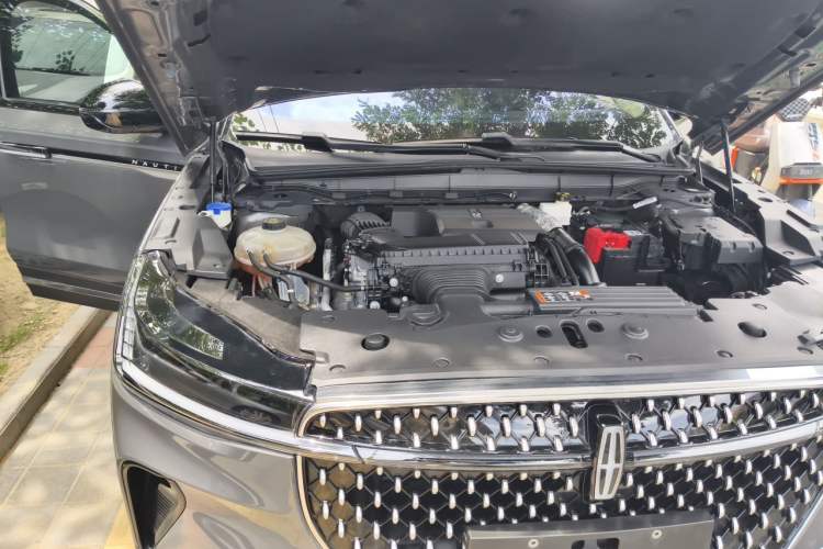 Used Lincoln Nautilus 2023 2.0T Four-Wheel Drive Zunrui Version Engine Bay Right