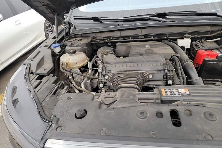 Used Lincoln Nautilus 2023 2.0T Four-Wheel Drive Luxury Edition Engine Bay Right