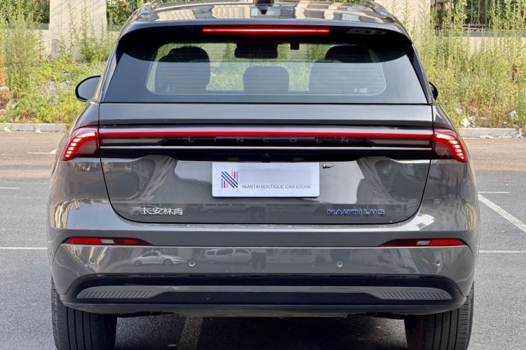 Used Lincoln Nautilus 2023 2.0T All-Wheel-Drive Luxury Hybrid Edition Exterior 2