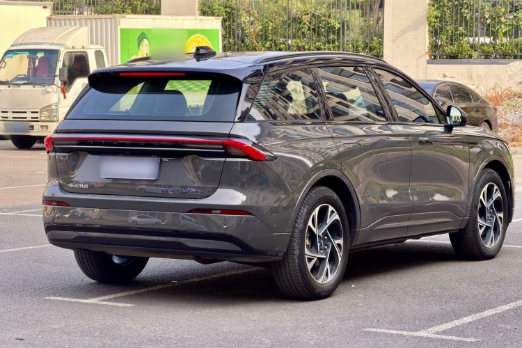 Used Lincoln Nautilus 2023 2.0T All-Wheel-Drive Luxury Hybrid Edition Exterior 3
