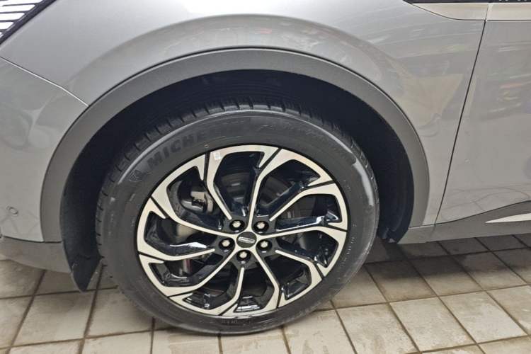 Used Lincoln Nautilus 2023 2.0T Four-Wheel Drive Zunrui Version Exterior 4