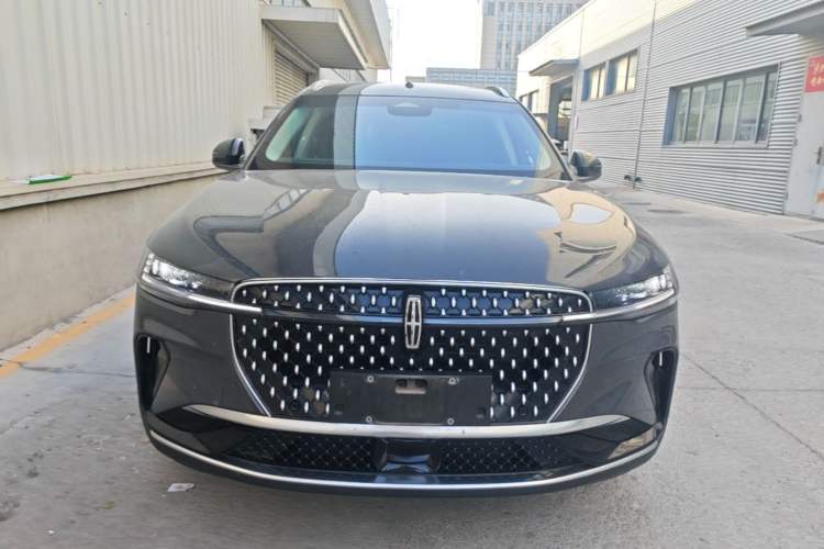 Used Lincoln Nautilus 2023 2.0T Four-Wheel Drive Luxury Edition Front