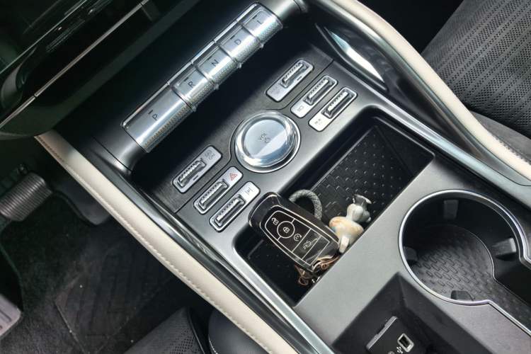 Used Lincoln Nautilus 2023 2.0T All-Wheel-Drive Zunrui Hybrid Version Gear Lever