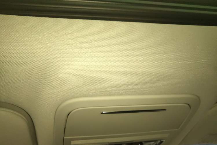 Used Lincoln Nautilus 2023 2.0T Four-Wheel Drive Luxury Edition Headliner