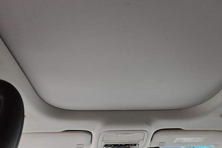 Used Lincoln Nautilus 2023 2.0T Four-Wheel Drive Luxury Edition Headliner