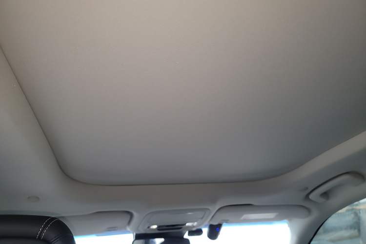 Used Lincoln Nautilus 2023 2.0T Four-Wheel Drive Luxury Edition Headliner